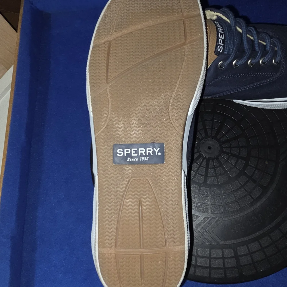 Men's Sperry Top-Siders #STS14134 Navy Blue Boat Sneakers, Sz. 10.5-US, 44-EU